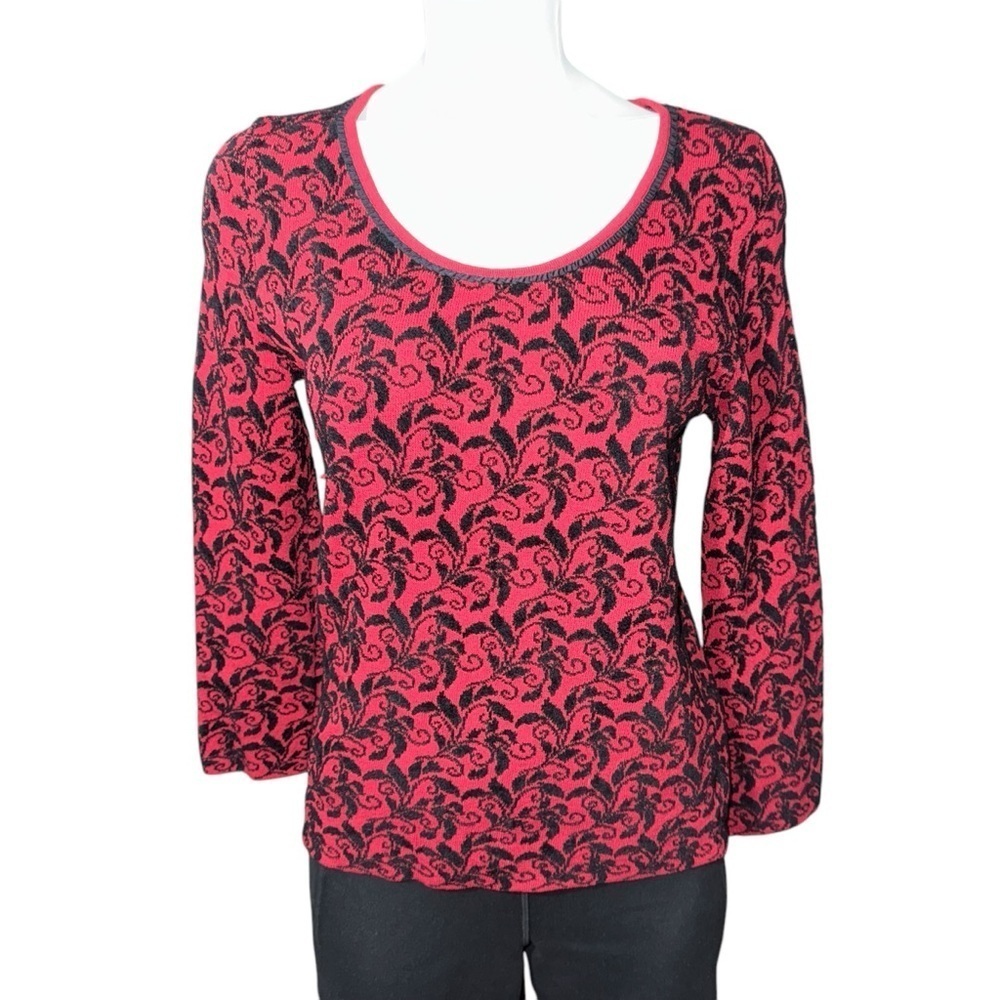 Women’s Jones New York Size Medium Long Sleeved Red/Black Festive Sweater